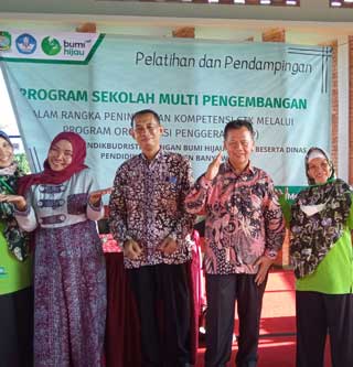 Mini Outbond : Senam dan Jalan Sehat PSMP POP BUMI HIJAU CENTER di Hotel El Royale Banyuwangi 2023